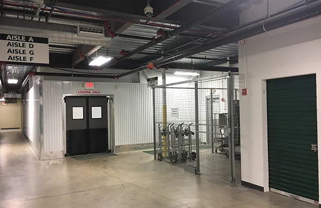 aaa self storage south elgin loading area